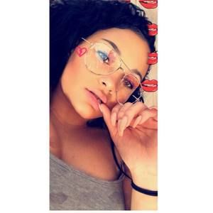 Meet your Posher, Nova